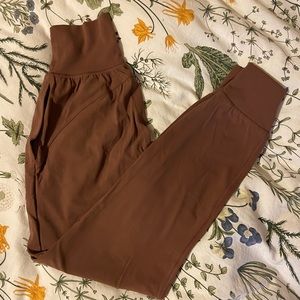 Athleta Joggers Salutation Powervita XXS